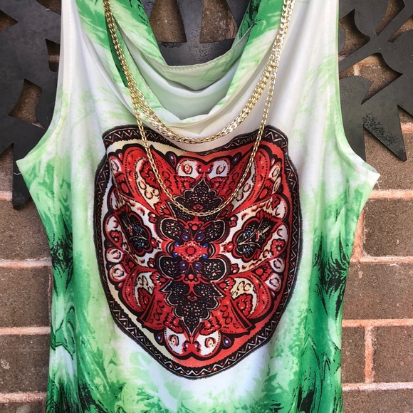 Small tight fitting sundress! - Picture 2 of 2